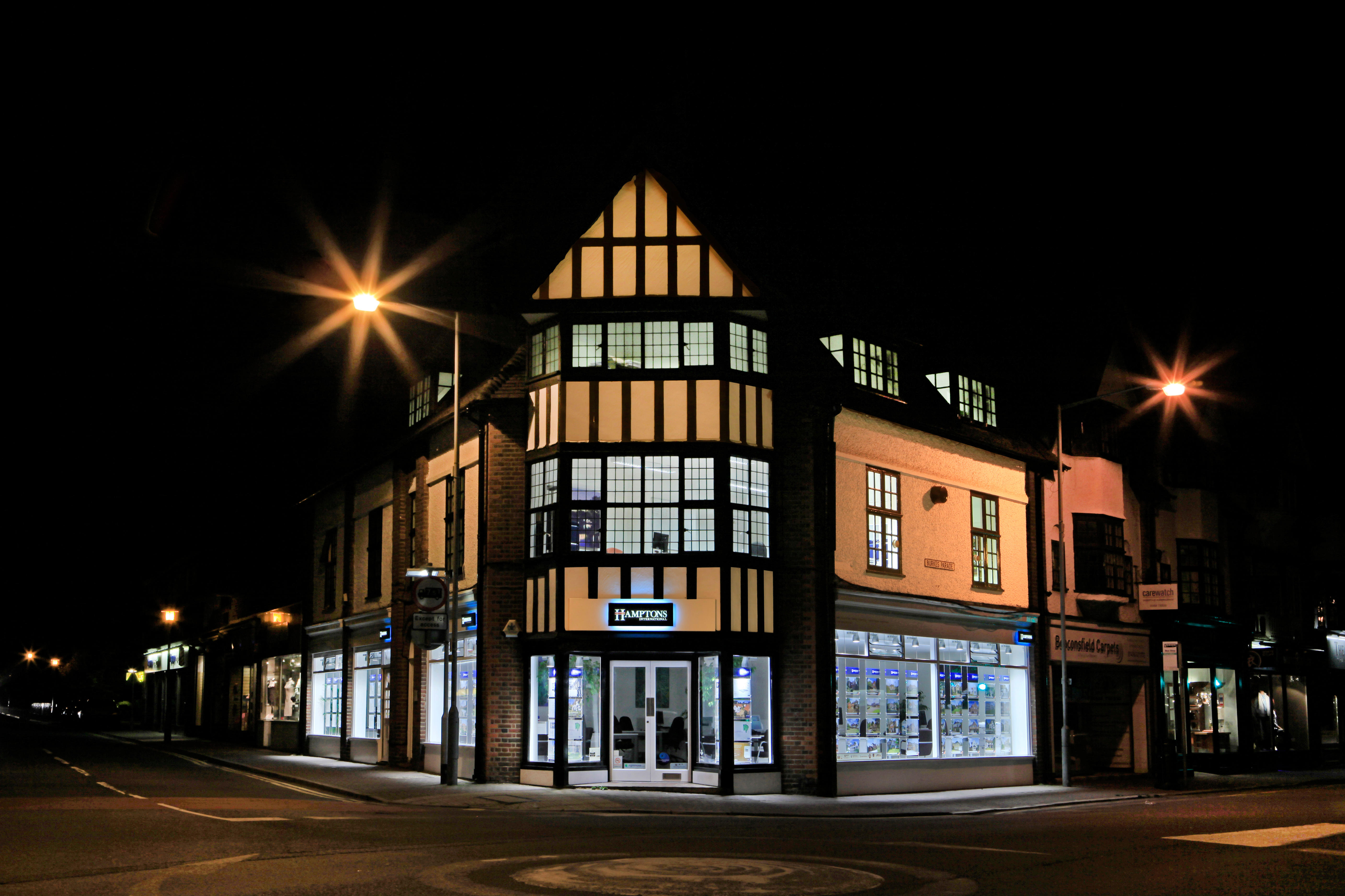 Images Hamptons International