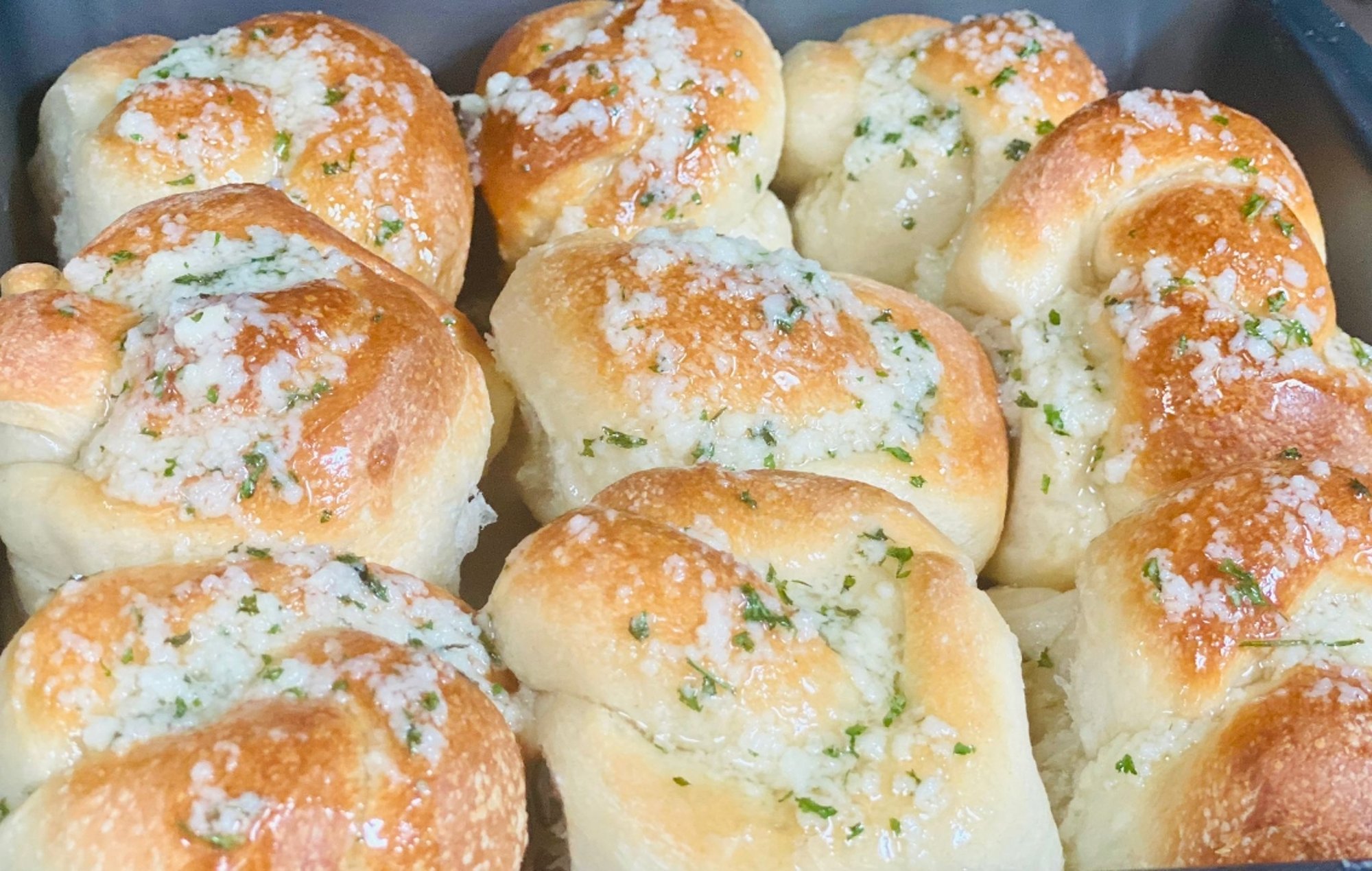 Garlic Rolls 1/2 Dozen