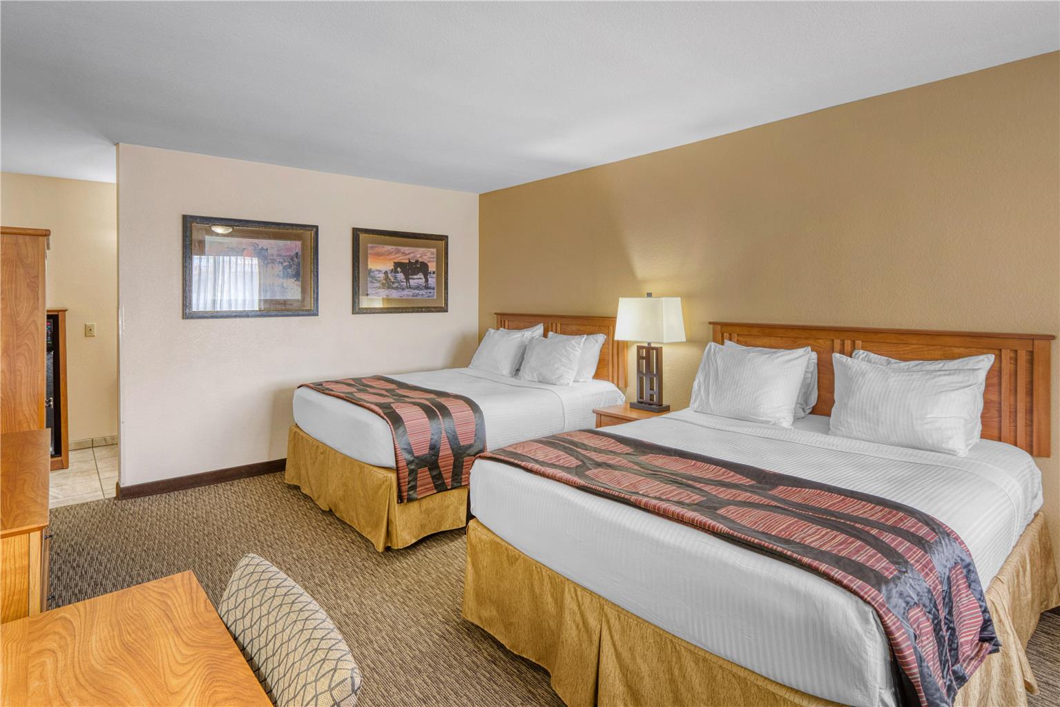Best Western Plains Motel Image