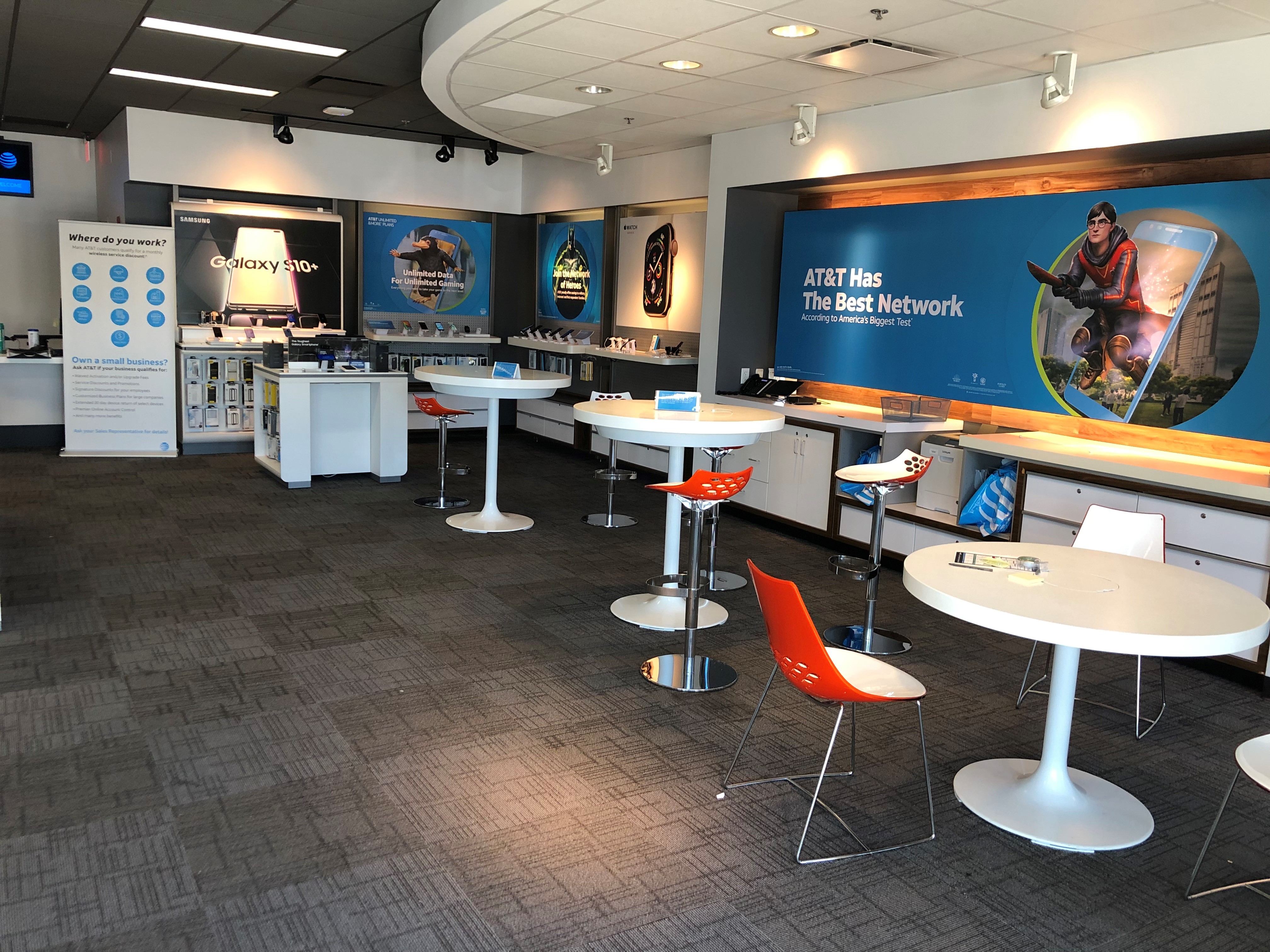 AT&T Store Photo