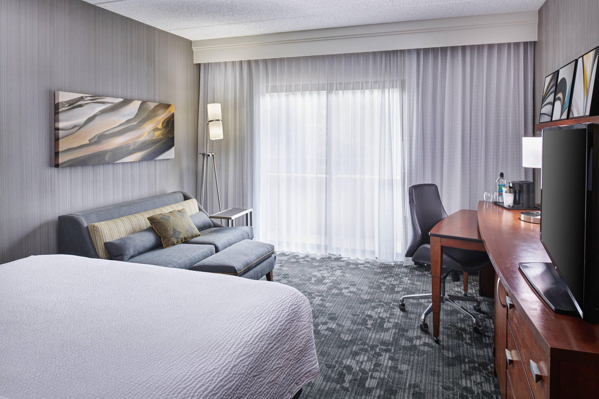 Courtyard by Marriott Chicago Oakbrook Terrace Photo