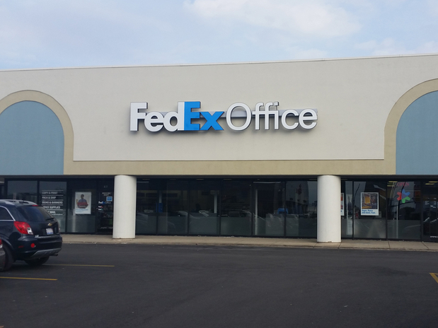 fedex office print ship center in oak lawn il 60453 citysearch fedex office print ship center in oak lawn il 60453 citysearch