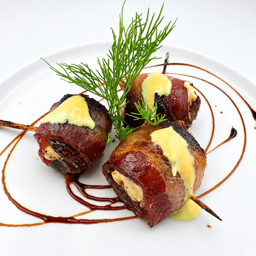 Bacon Wrapped Dates (Datiles Con Tocino)