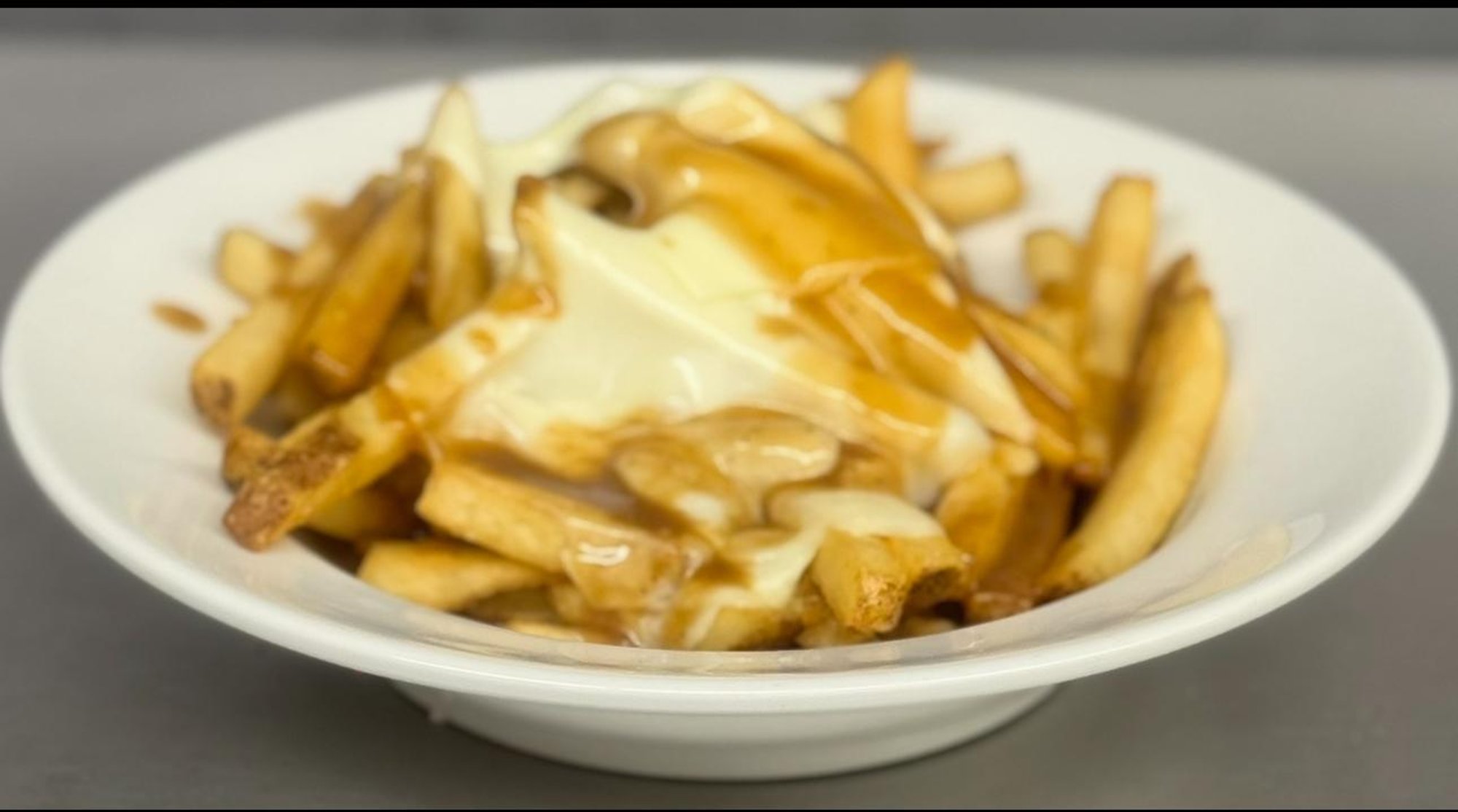 Fries w/cheese & gravy