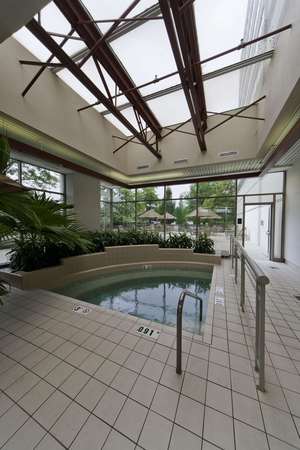 Images Embassy Suites by Hilton Detroit Troy Auburn Hills