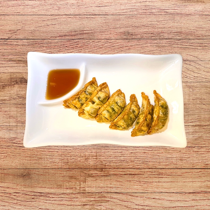 VEGGIE POT STICKERS (6)