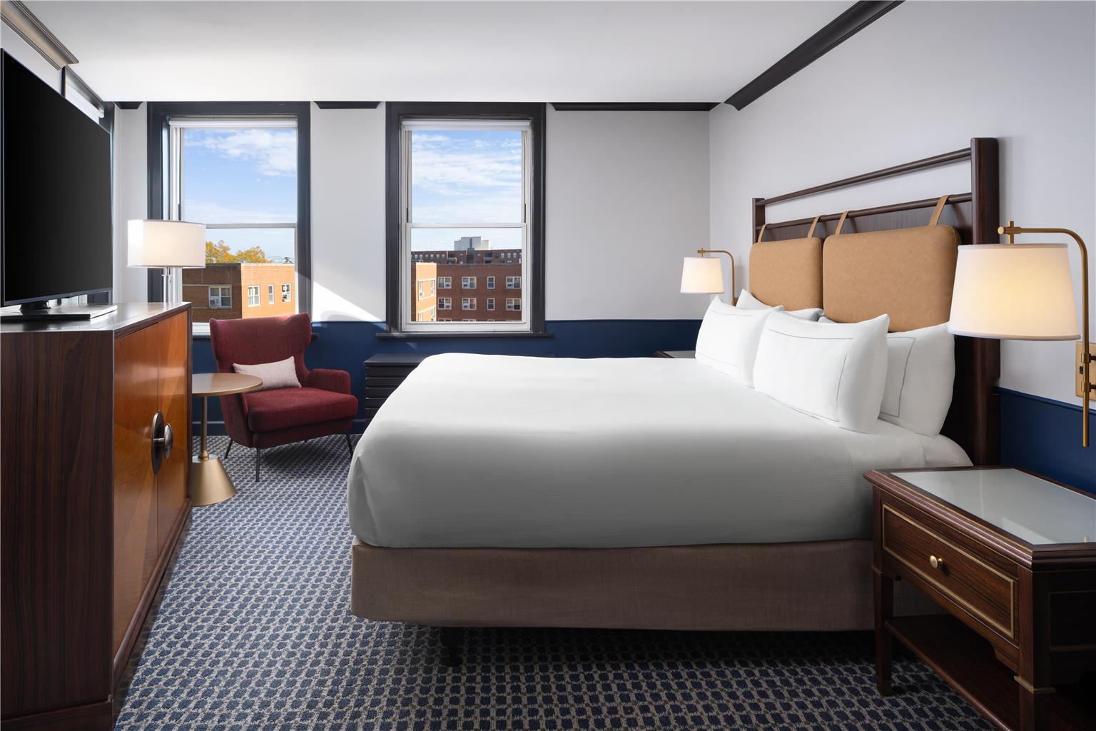 Hilton Orrington/Evanston Image