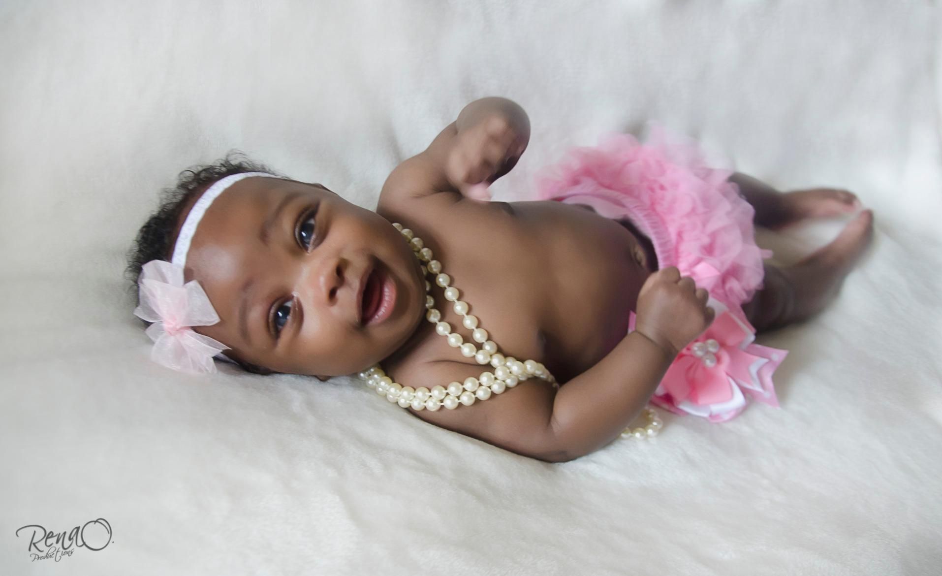 One minute they are in diapers and before you know it they are off to college. Don't wait to long to  book your shoot! 