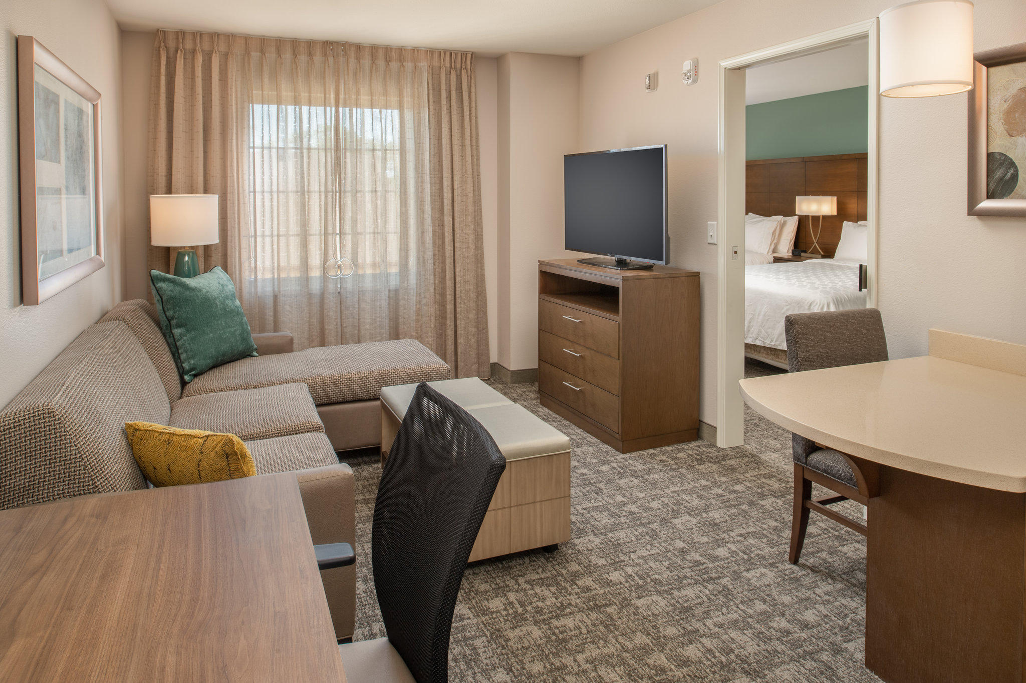 Staybridge Suites Hillsboro North Photo