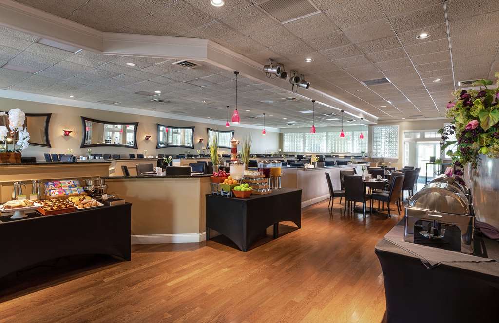 DoubleTree by Hilton Hotel Cape Cod - Hyannis Image