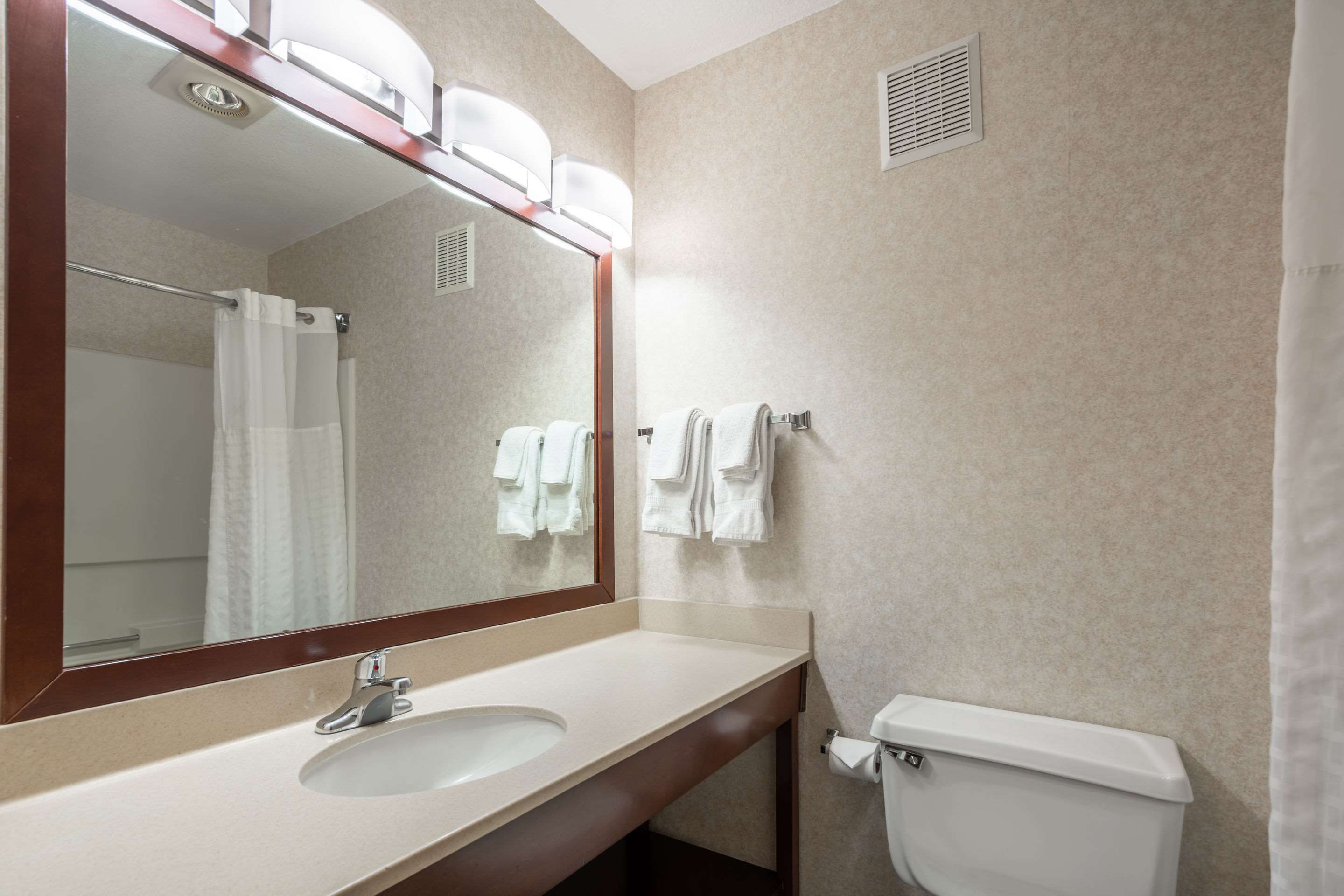 Comfort Inn Kennewick Richland Photo