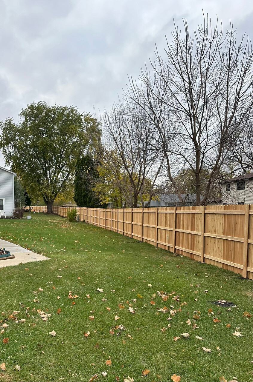 Top Rail Fence Naperville Image