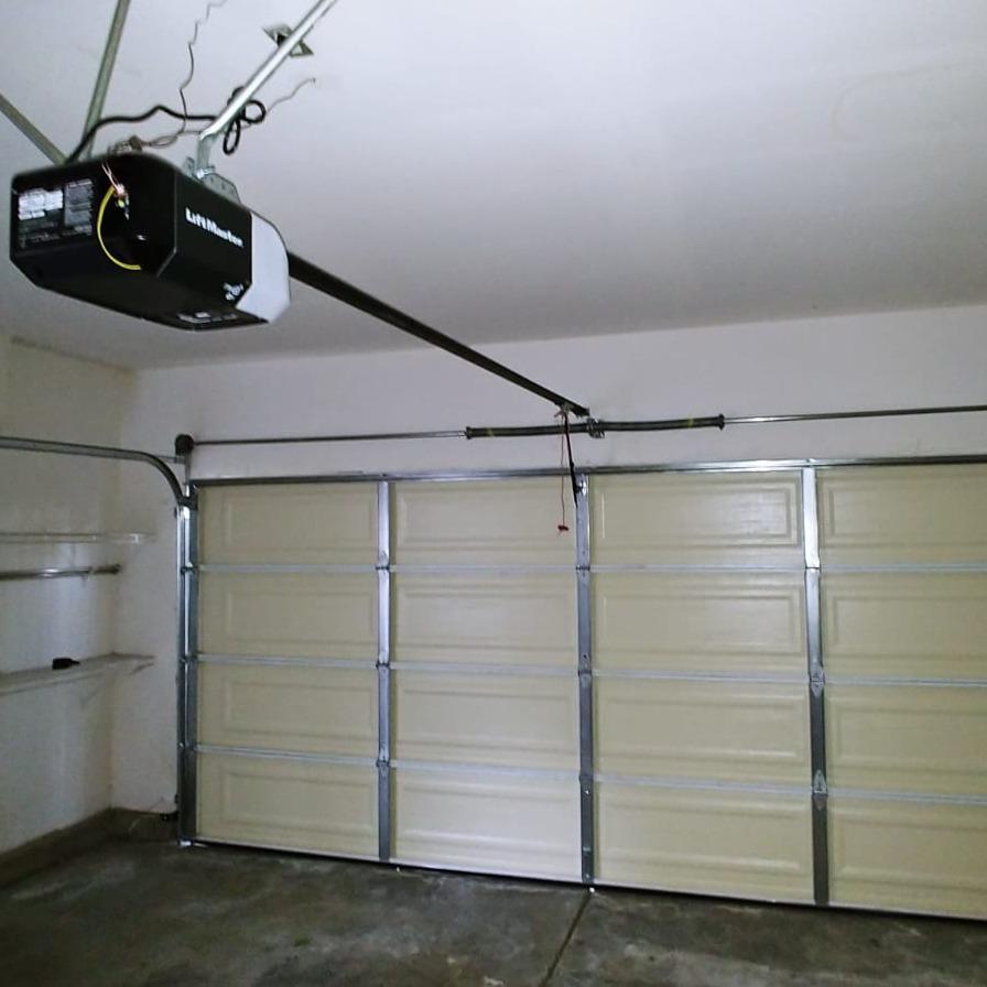 Urgent Garage Doors Photo