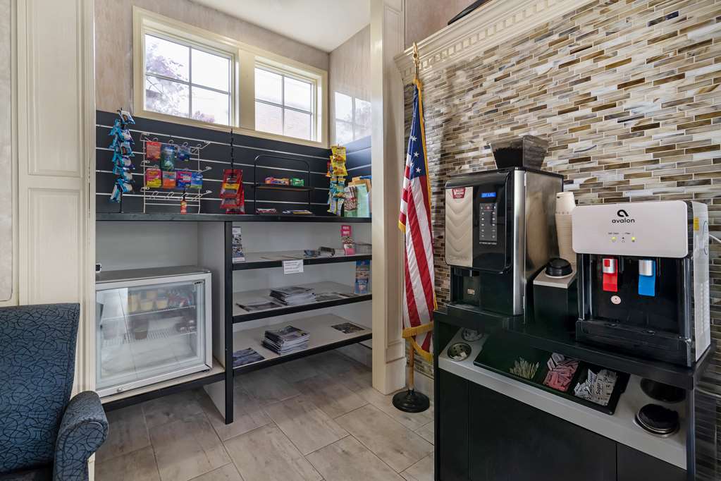 Best Western Plus Plattsburgh Image