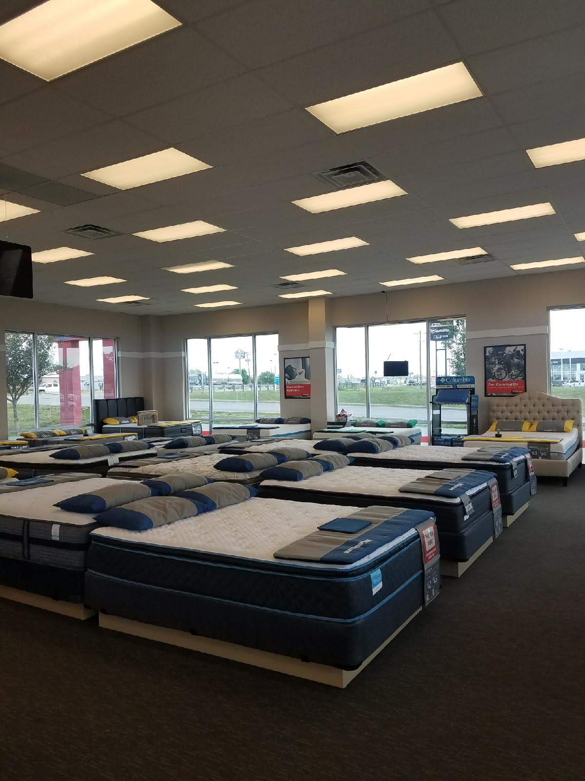 Mattress Firm Clearance Photo