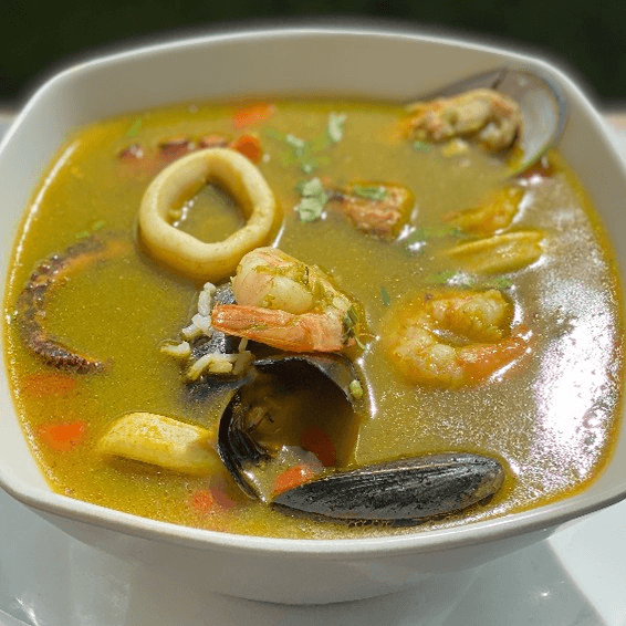 Aguadito de Mariscos
