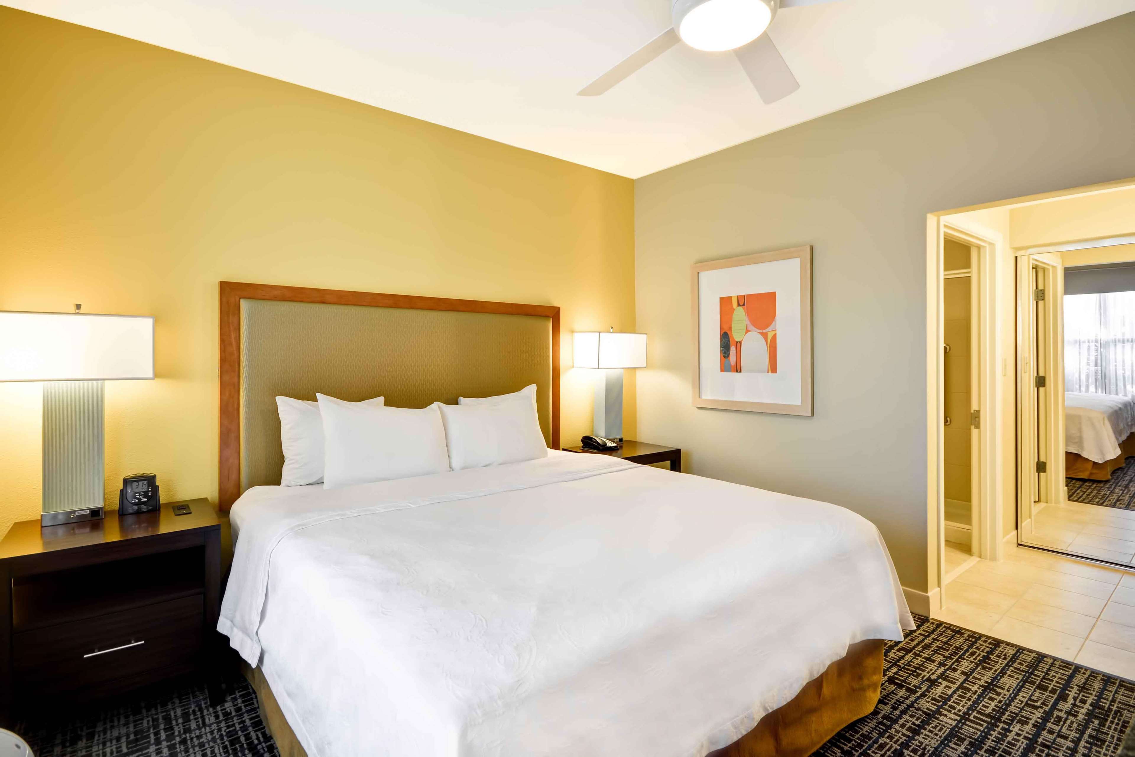 Homewood Suites by Hilton Dallas-Frisco Photo