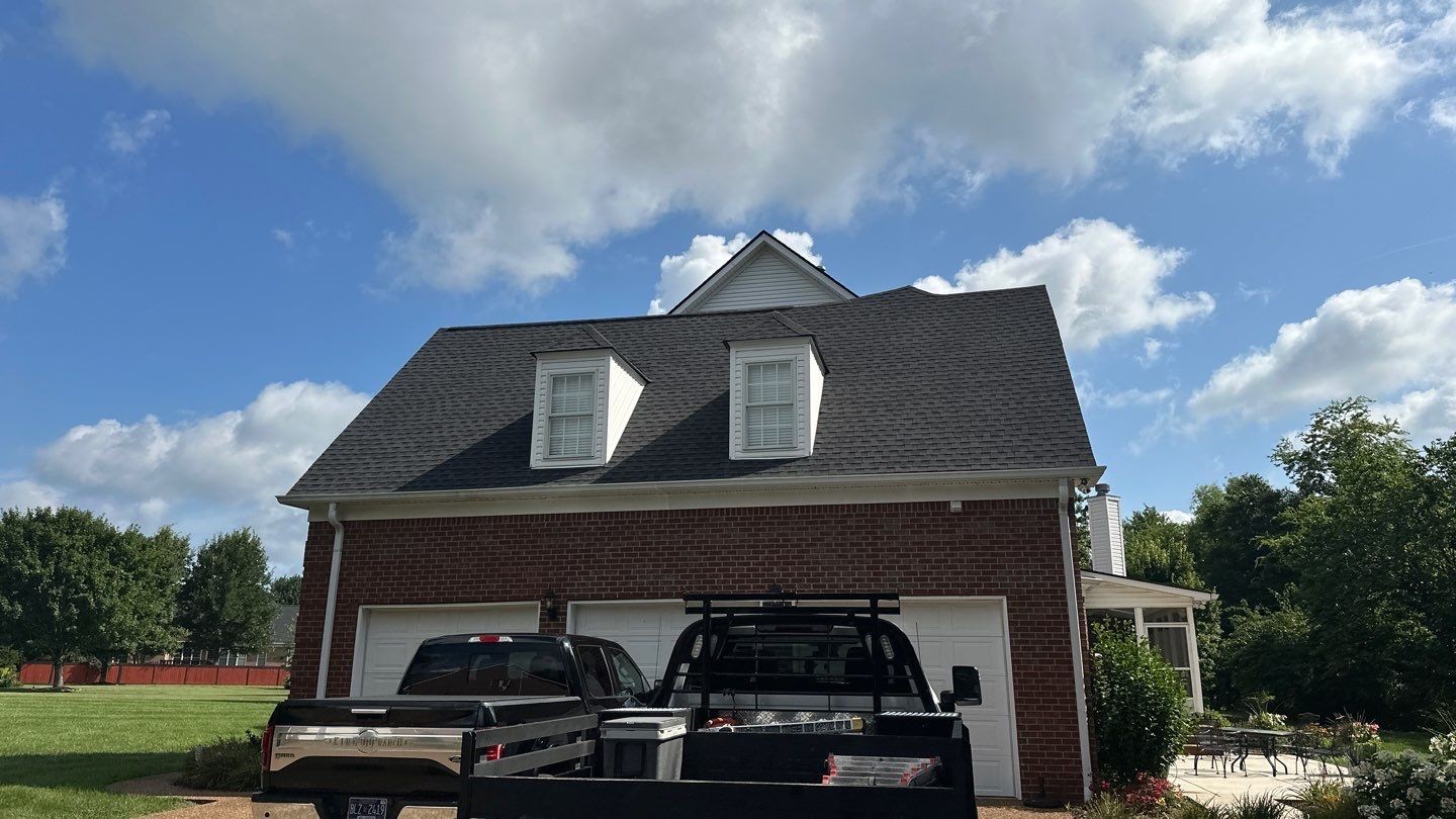 My Roofing Crew Image