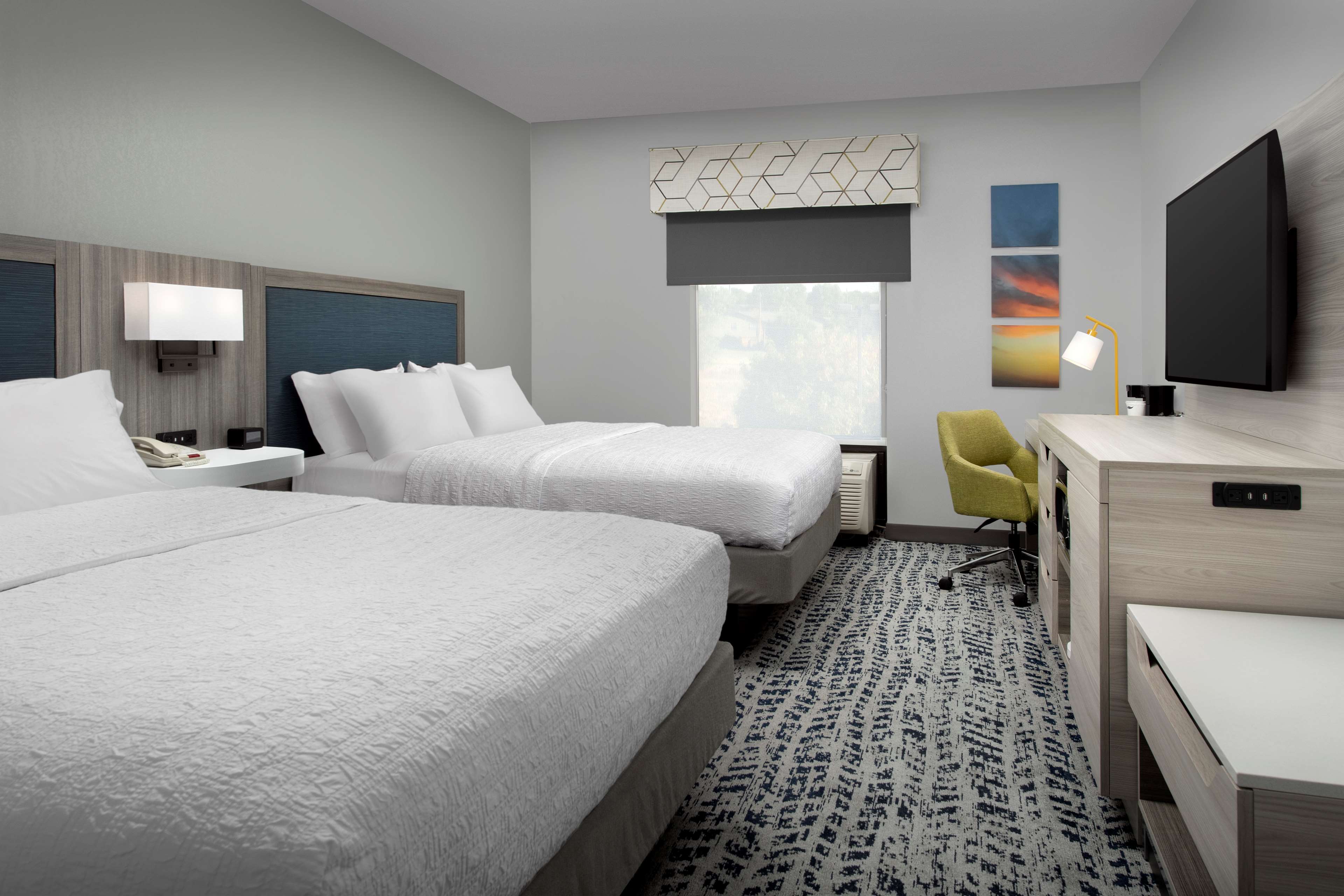 Guest room