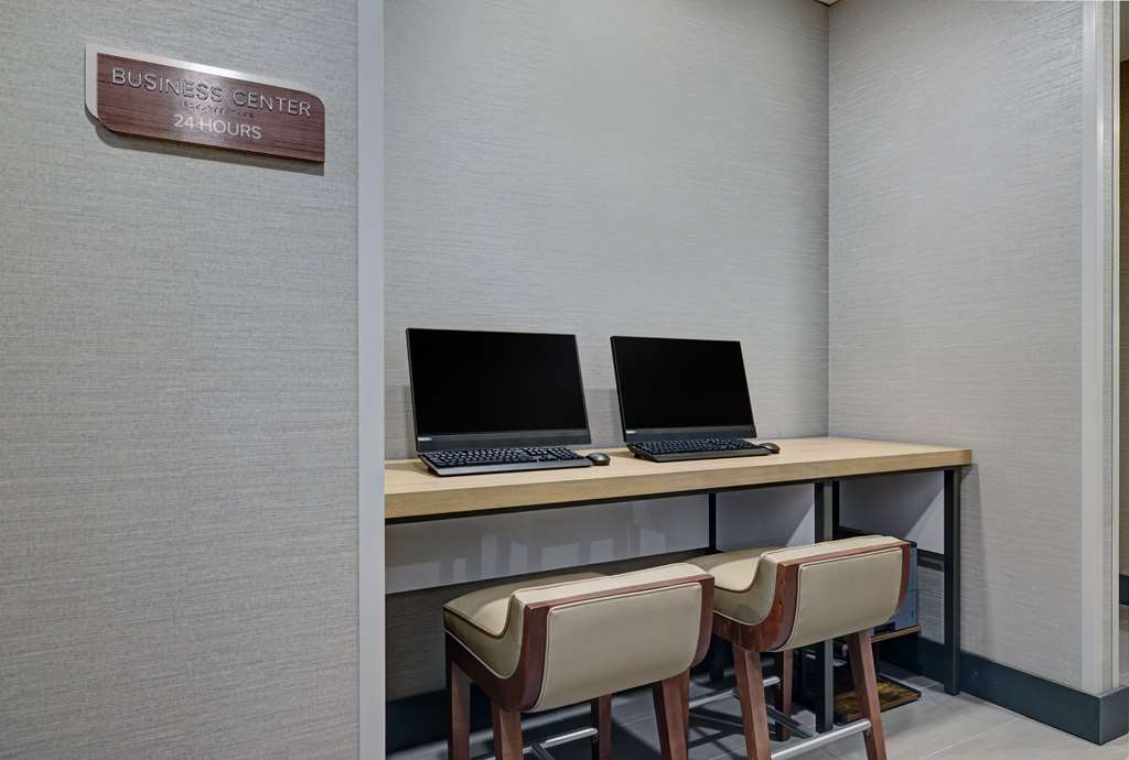 Hilton Garden Inn Manassas Image