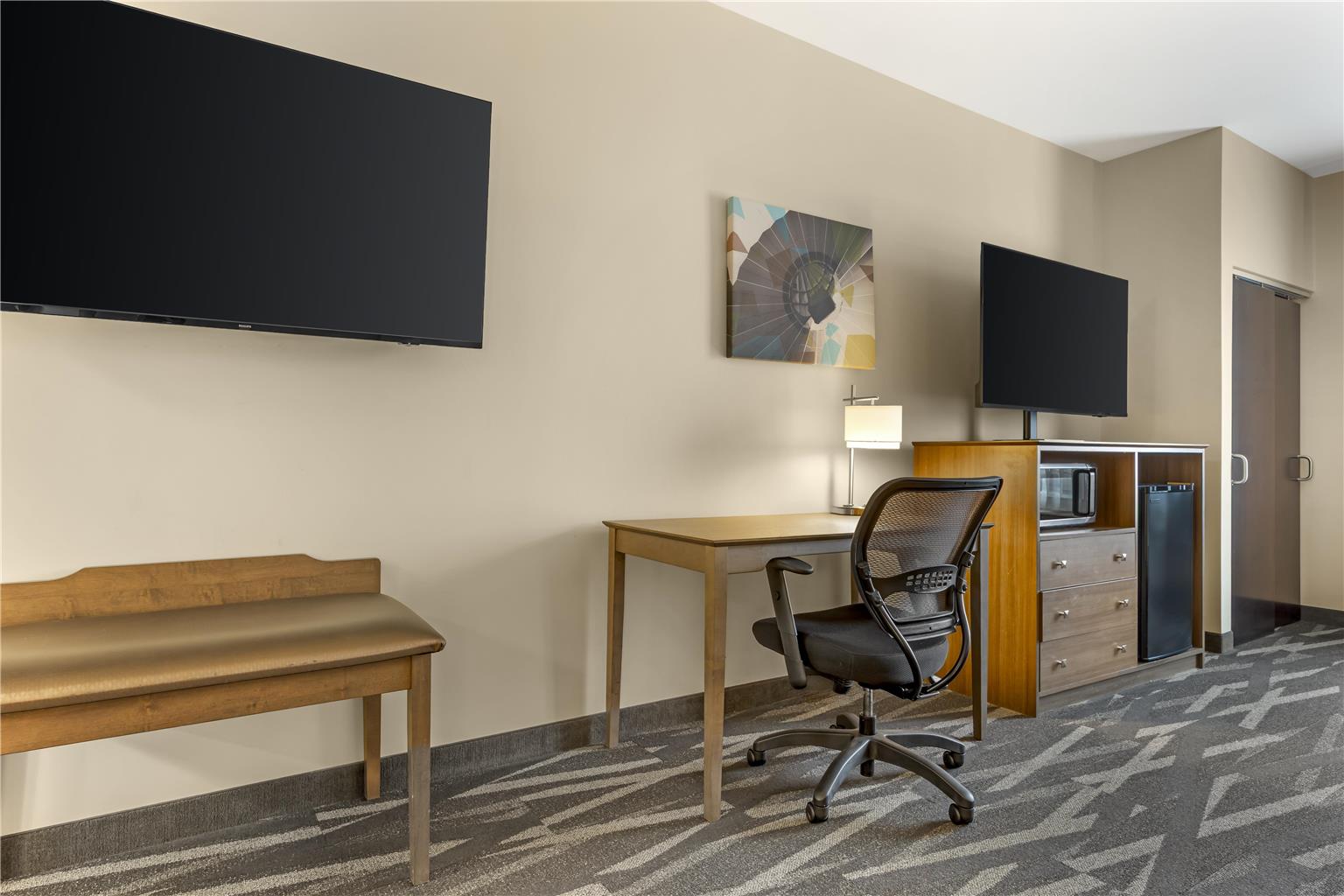 Best Western Plus Centralia Hotel & Suites Image