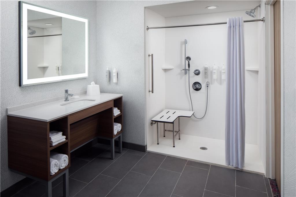 Home2 Suites by Hilton Bastrop Image