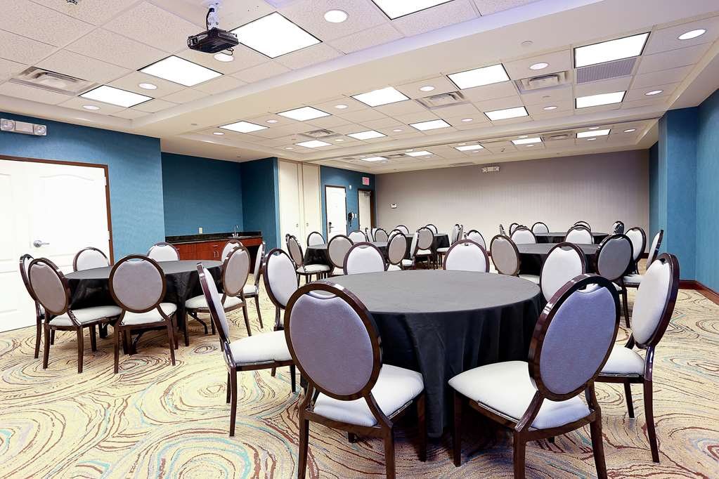 Hampton Inn & Suites Tampa-Wesley Chapel Image