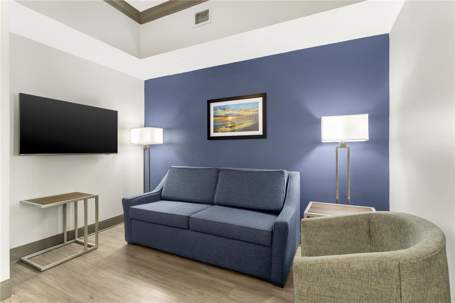 Best Western Plus First Coast Inn & Suites Image