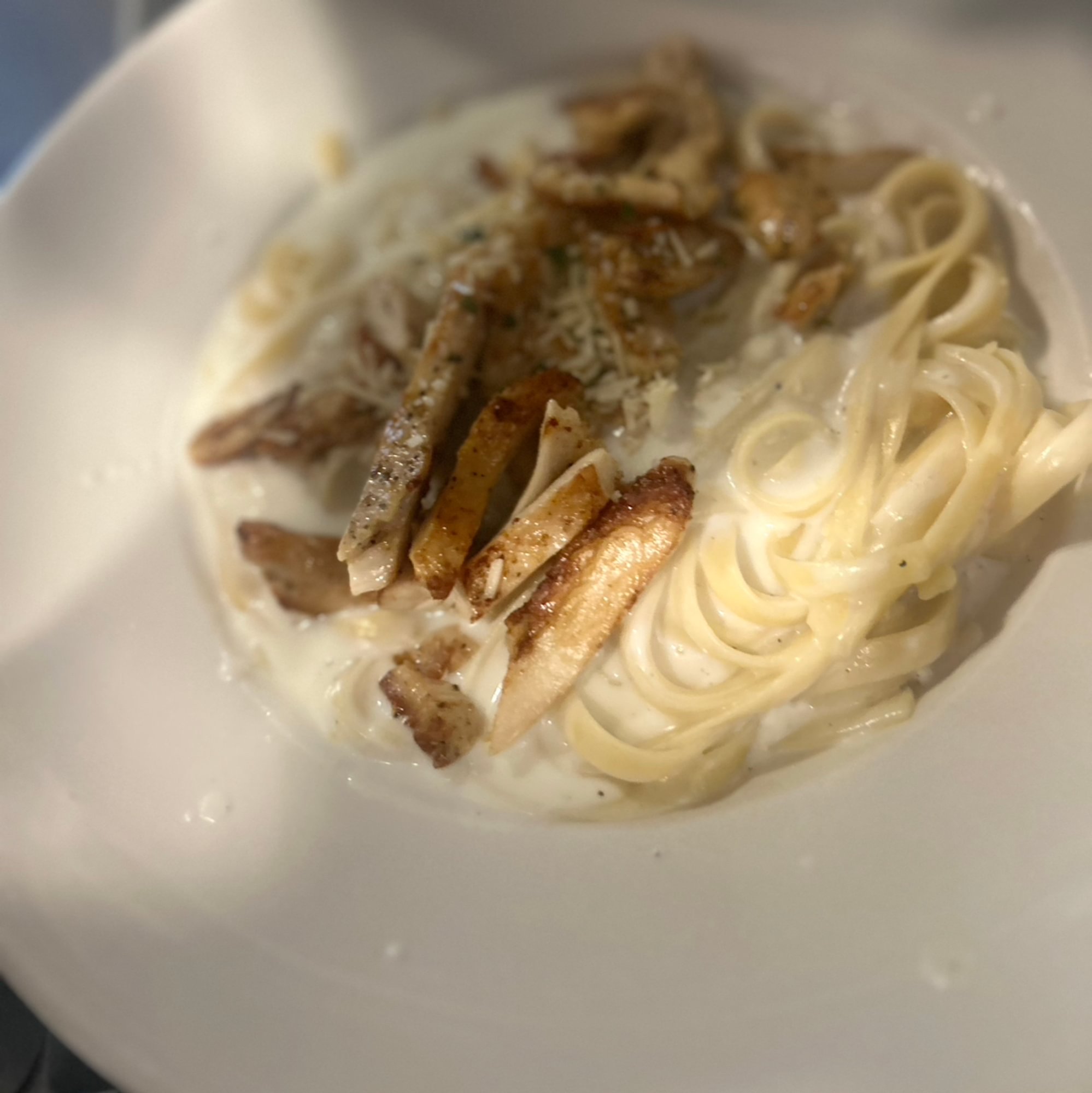 Fettuccine Alfredo with Chicken