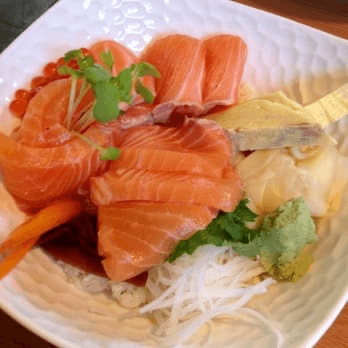 Sake Oyako Don Dinner