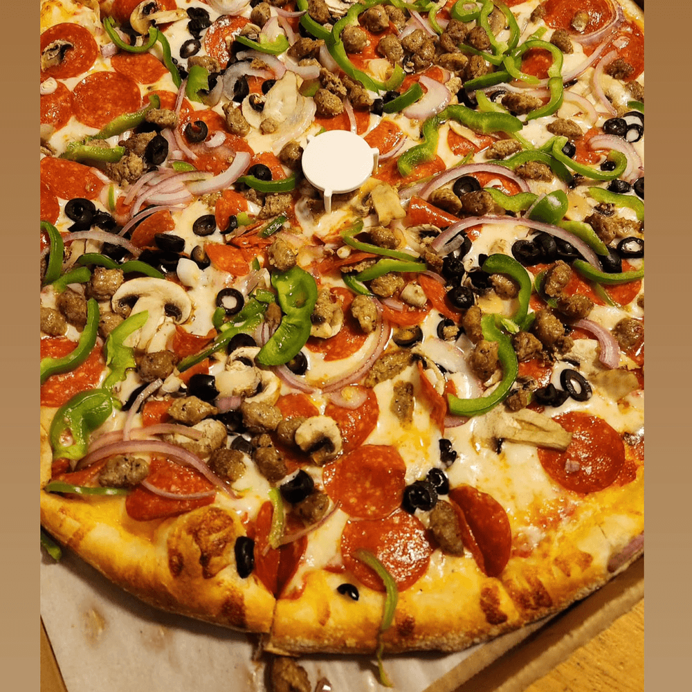 10" Supreme (Supreme Pizza)