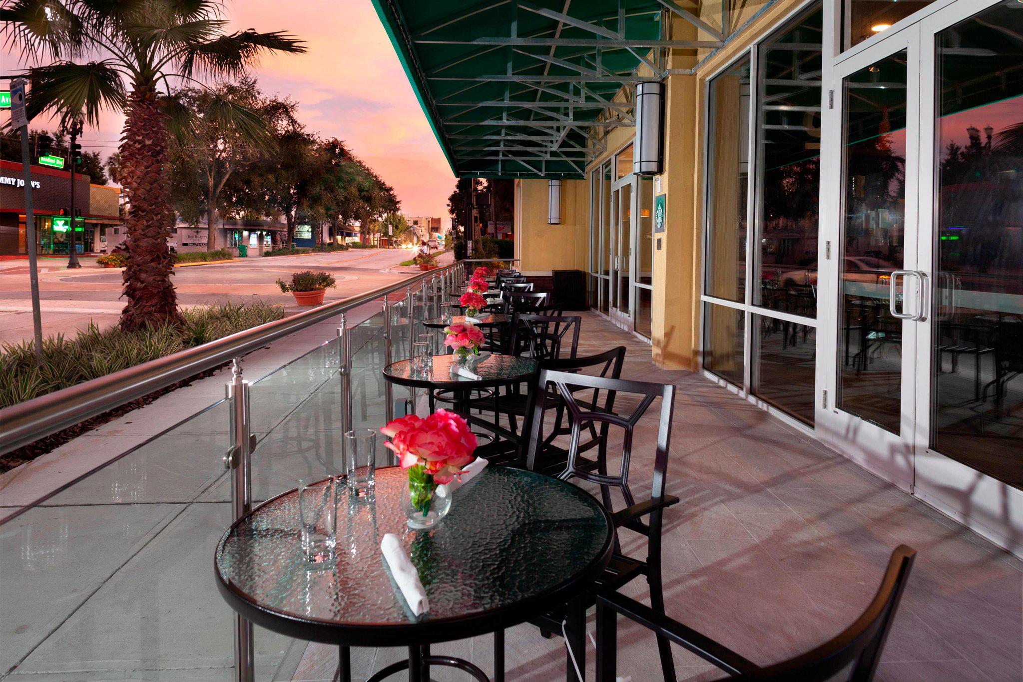 Courtyard by Marriott DeLand Historic Downtown Photo