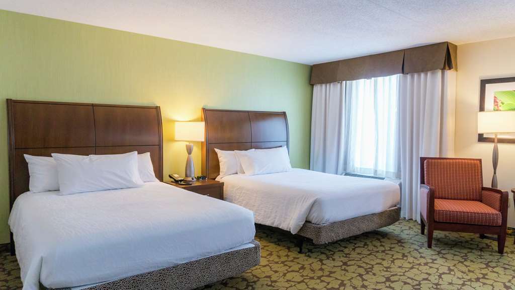 Hilton Garden Inn Plymouth Image