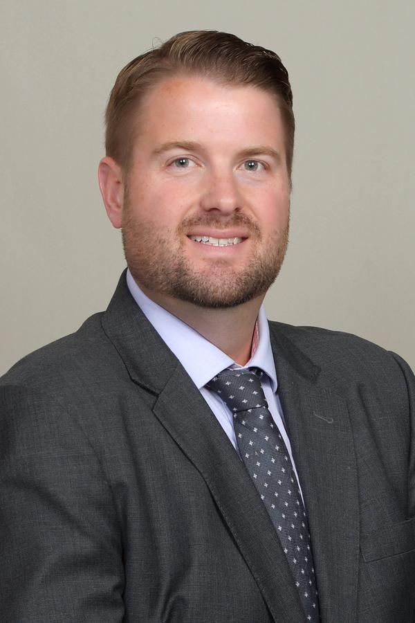 Edward Jones - Financial Advisor: Ryan Ammon, CRPC® Photo