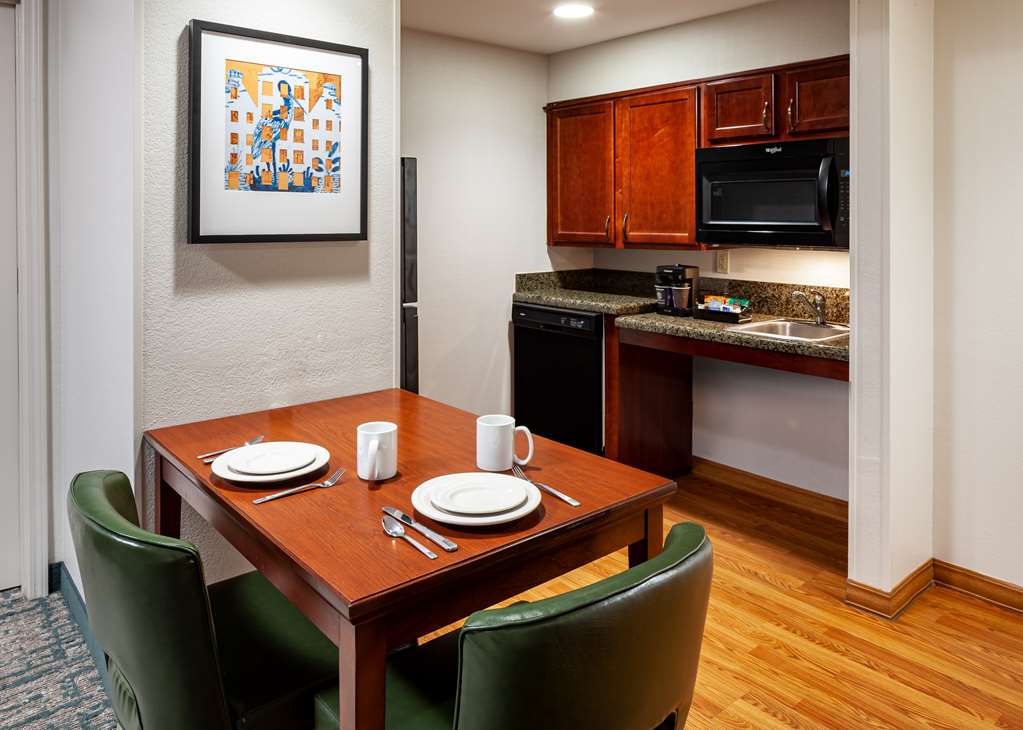 Homewood Suites by Hilton Gainesville Image