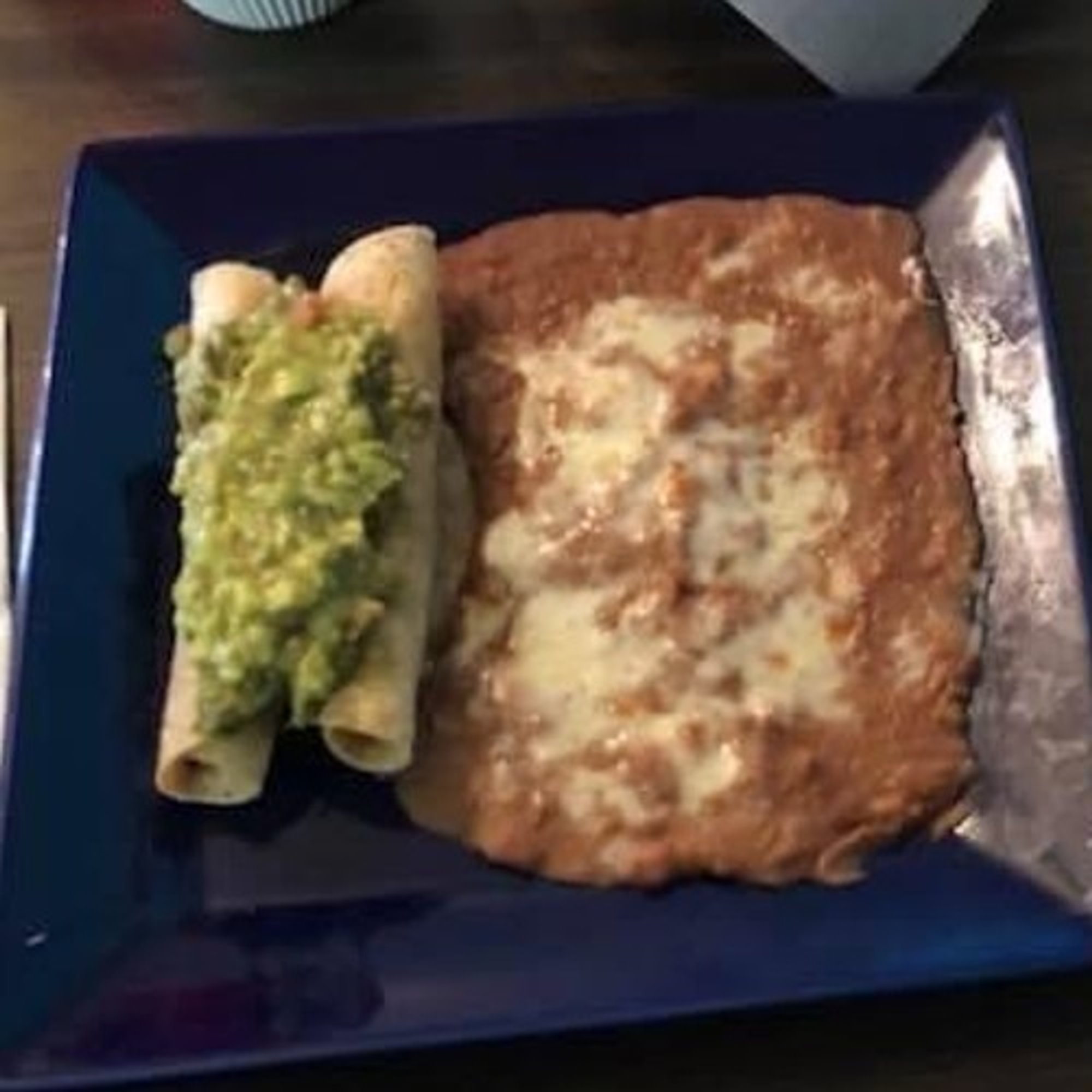 EE. 2 Flautas