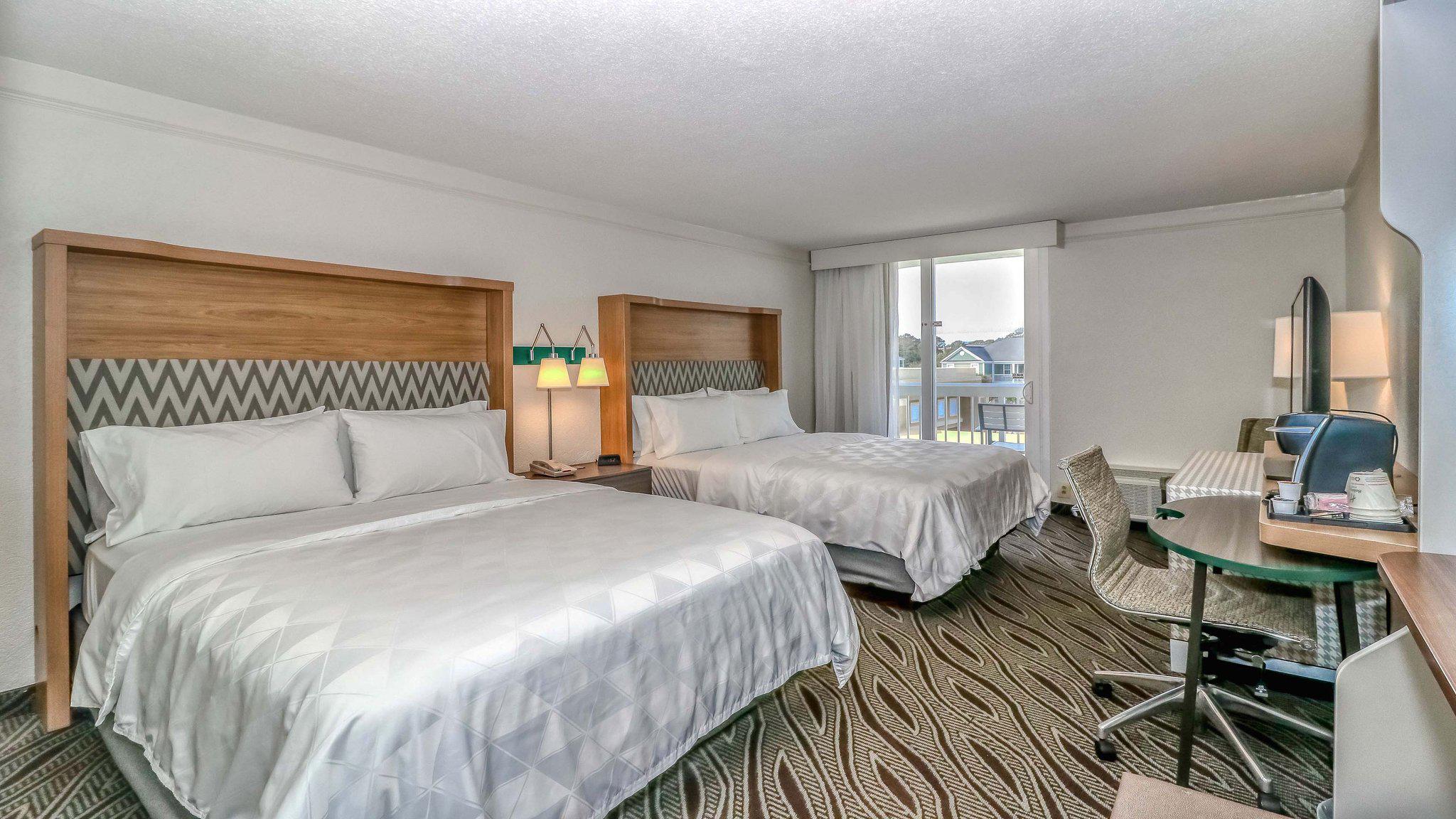 Holiday Inn Oceanfront @ Surfside Beach Photo