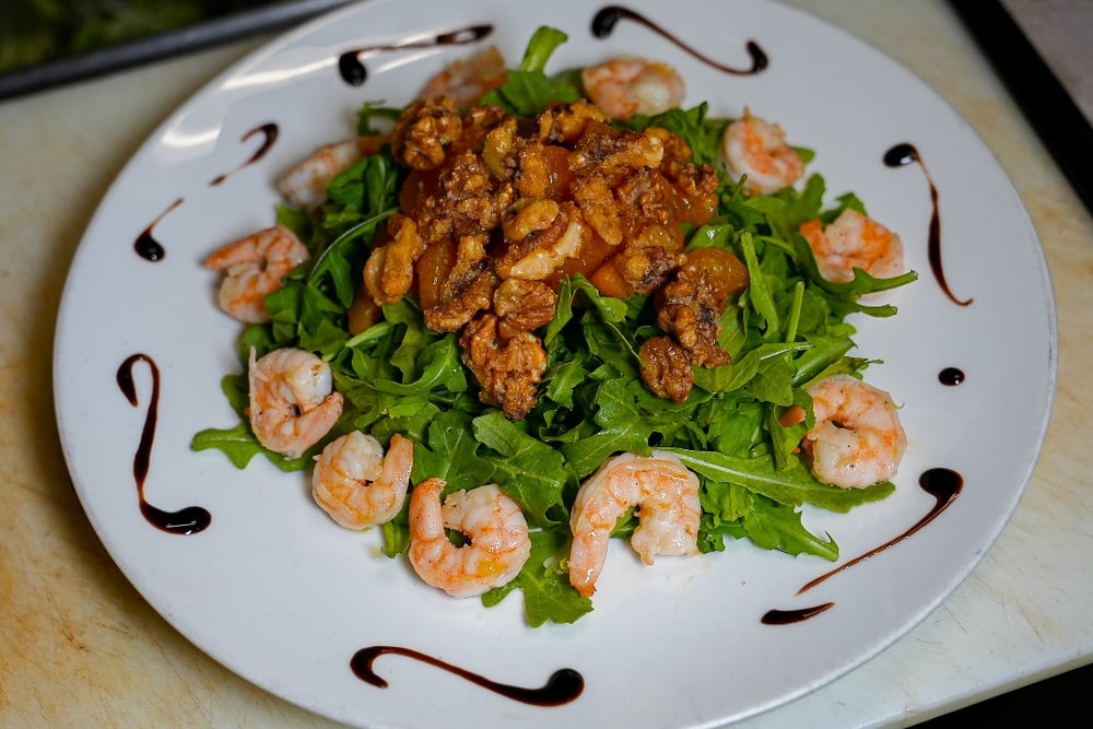 Pear and Walnut Salad