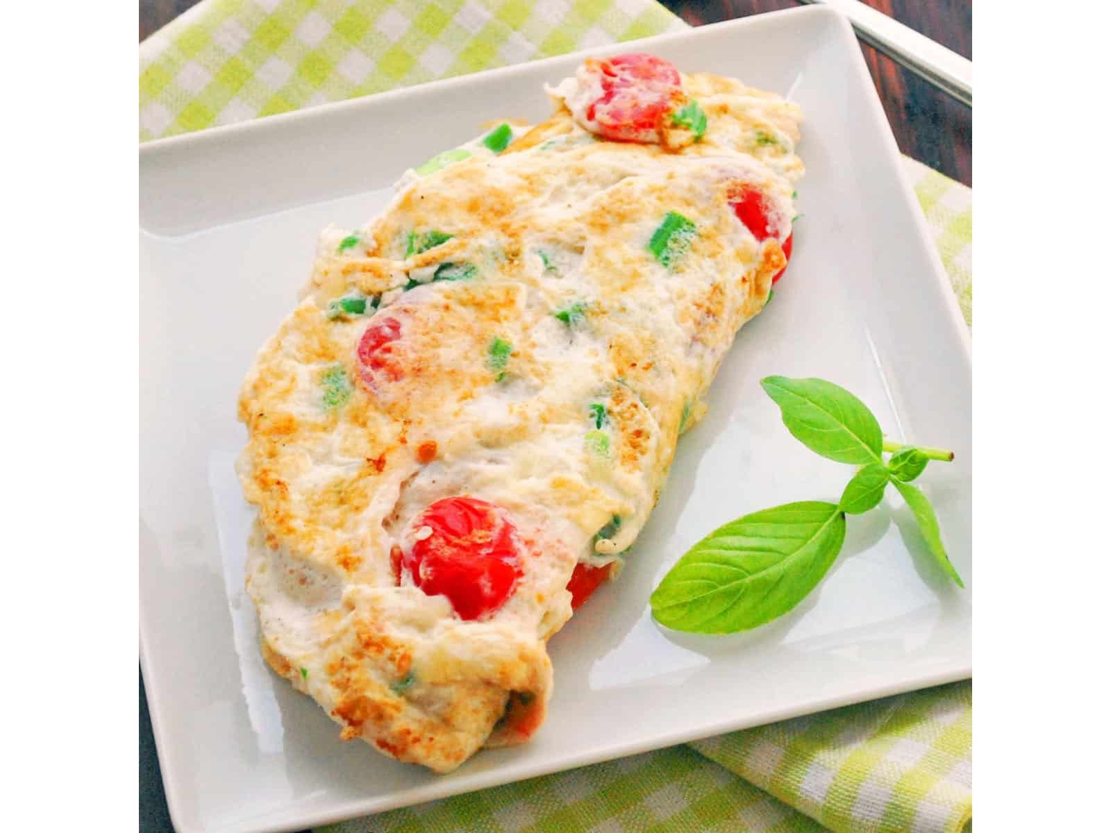 Egg white & cheese Omelette