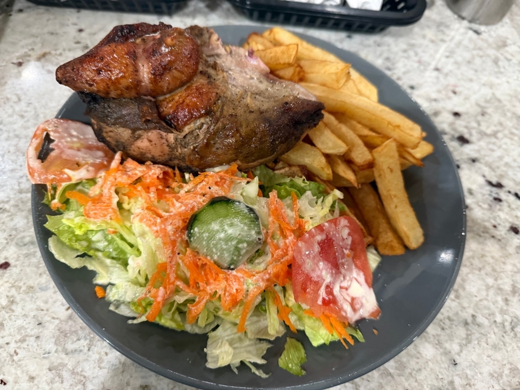 1/2 Pollo (1/2 chicken)