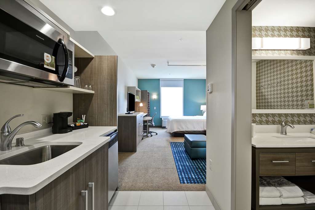 Home2 Suites by Hilton Plymouth Minneapolis Image
