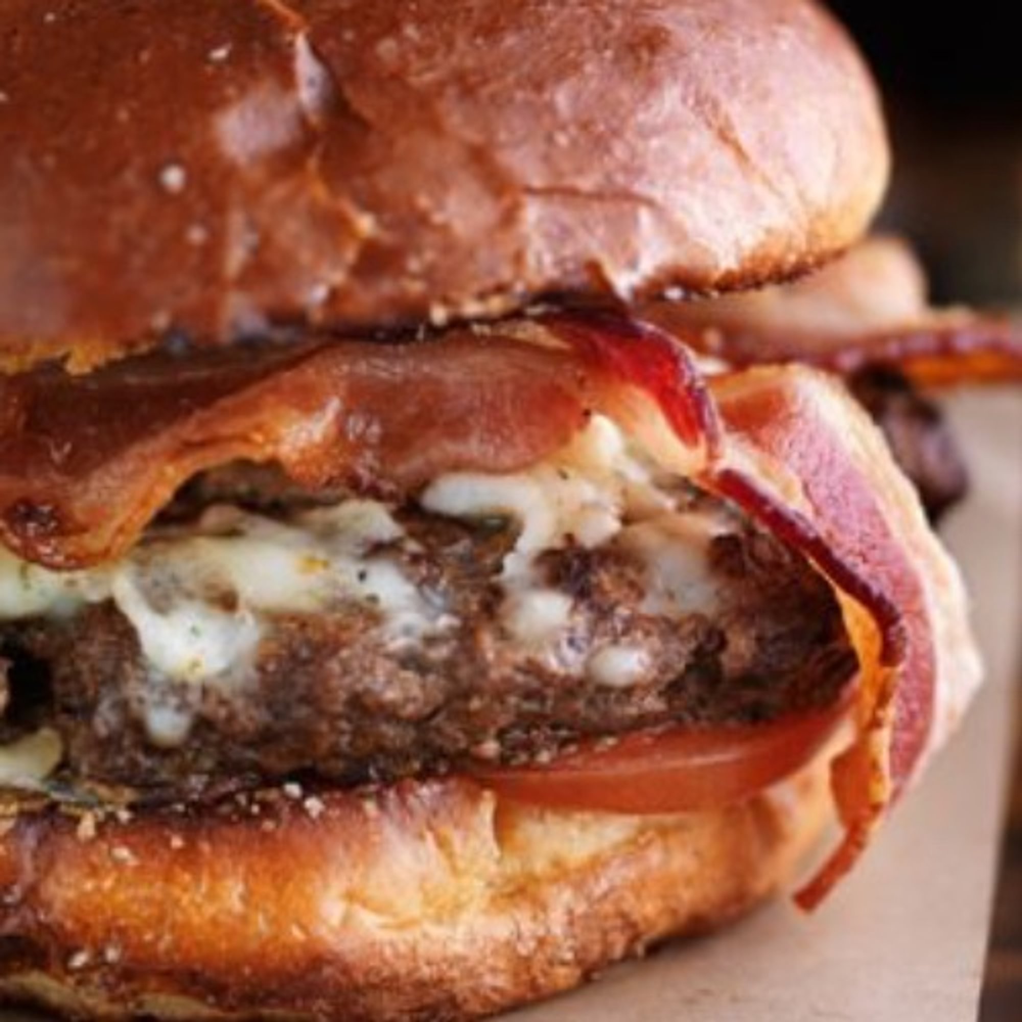 Bacon Cheeseburger (100% Angus Beef)