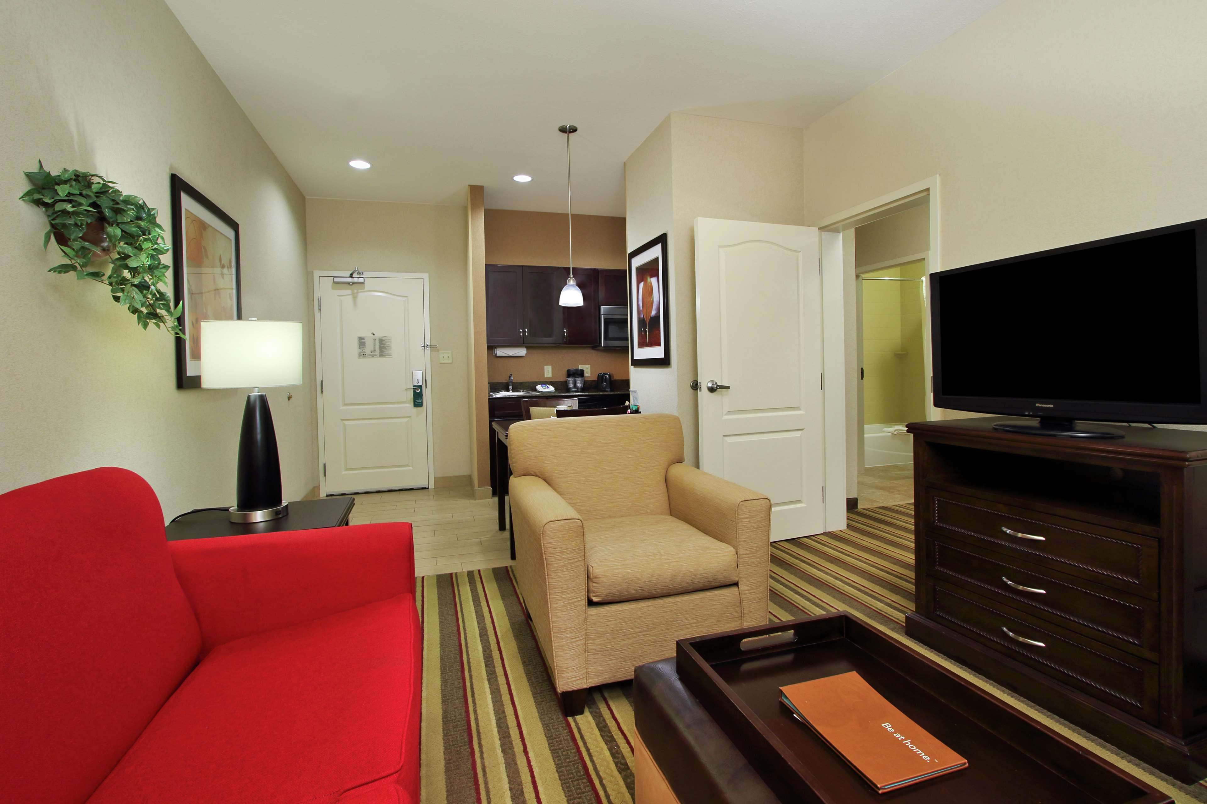 Homewood Suites by Hilton Beaumont, TX Photo