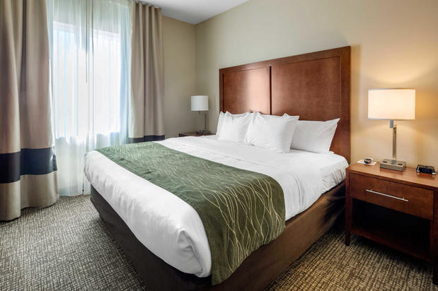 Images Comfort Inn & Suites