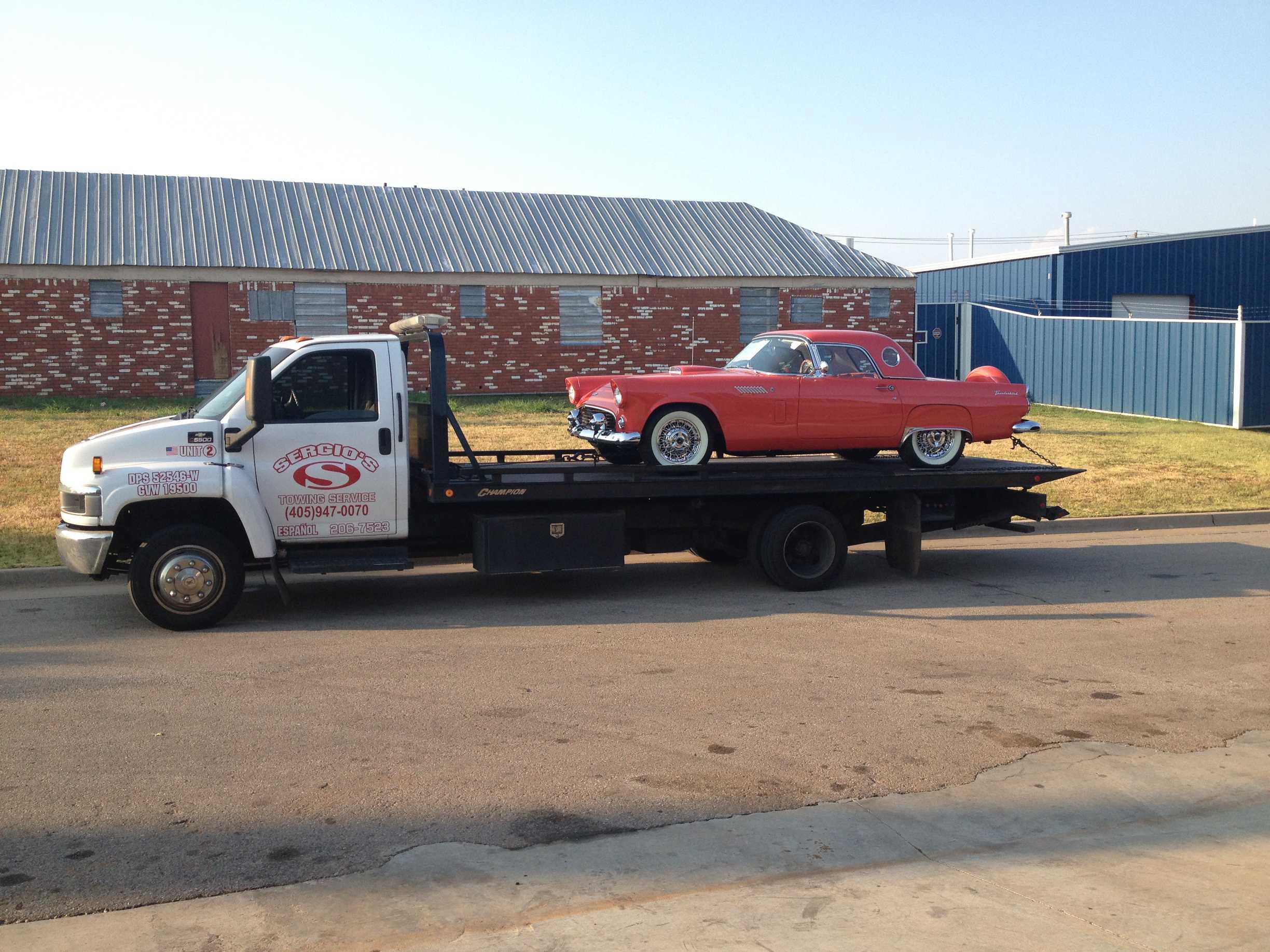 Sergios Towing Service Photo