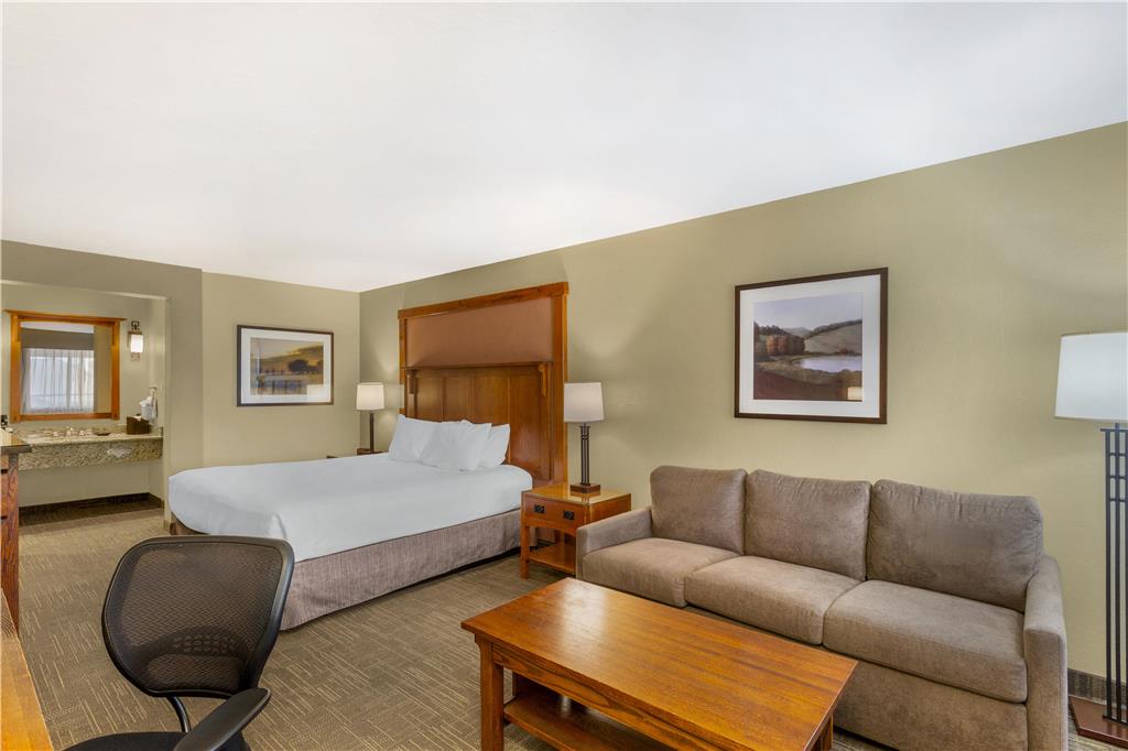 Best Western Plus High Country Inn Image