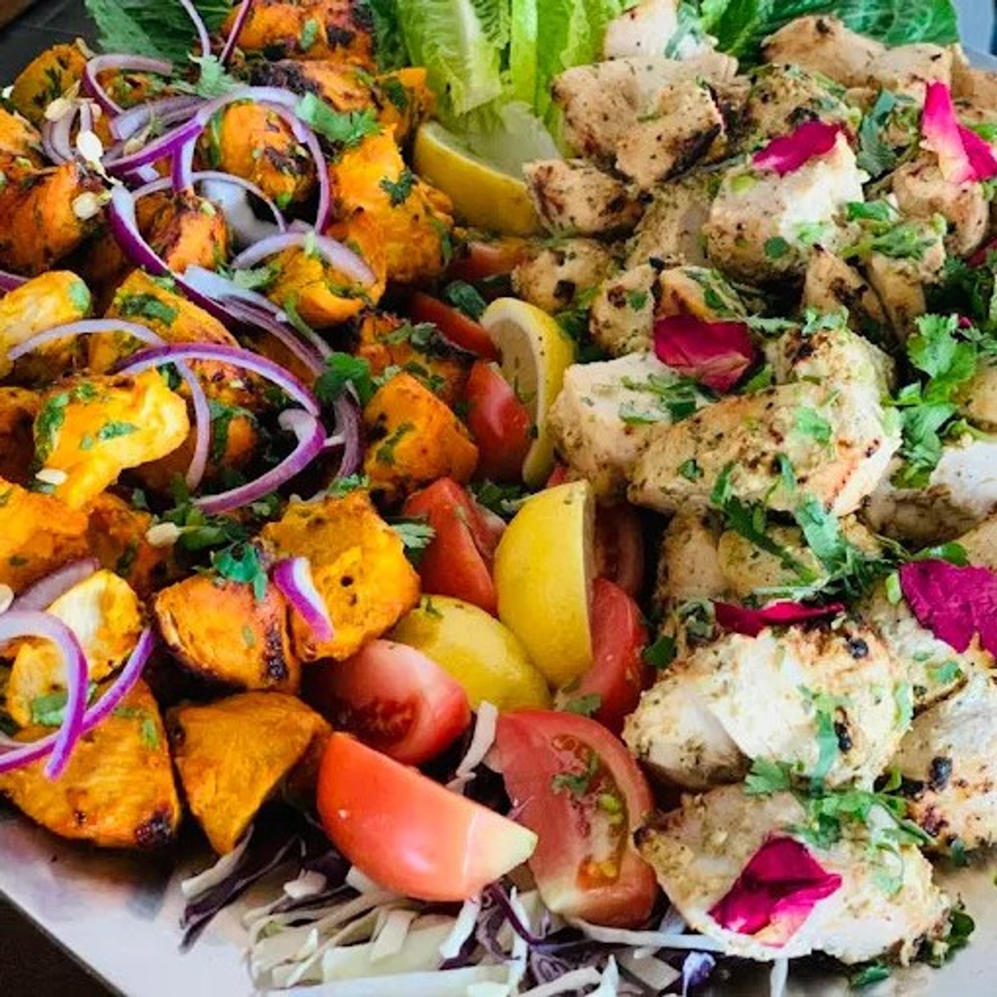 Tandoor chicken tikka salad