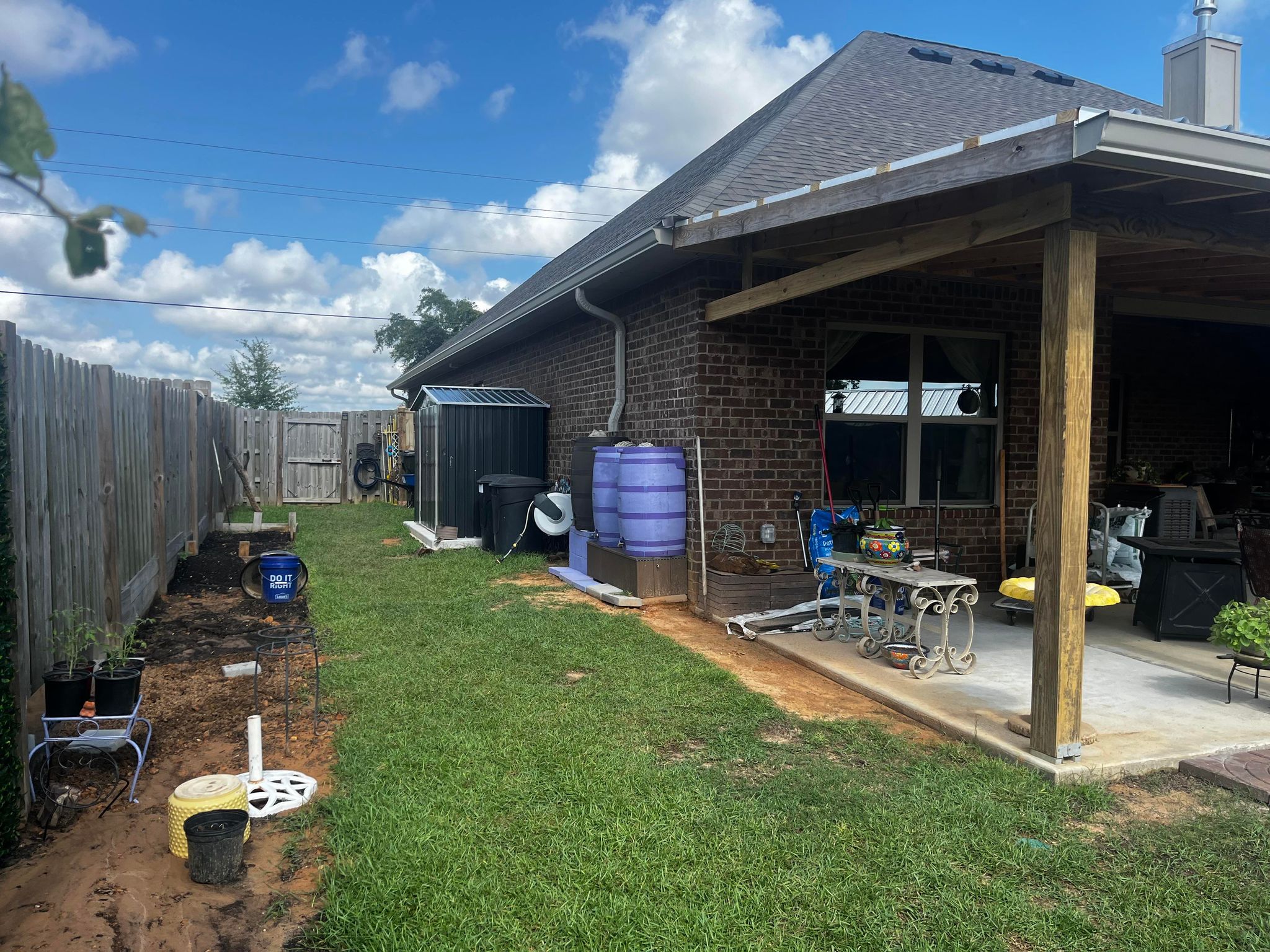 Southern Gutters LLC Image