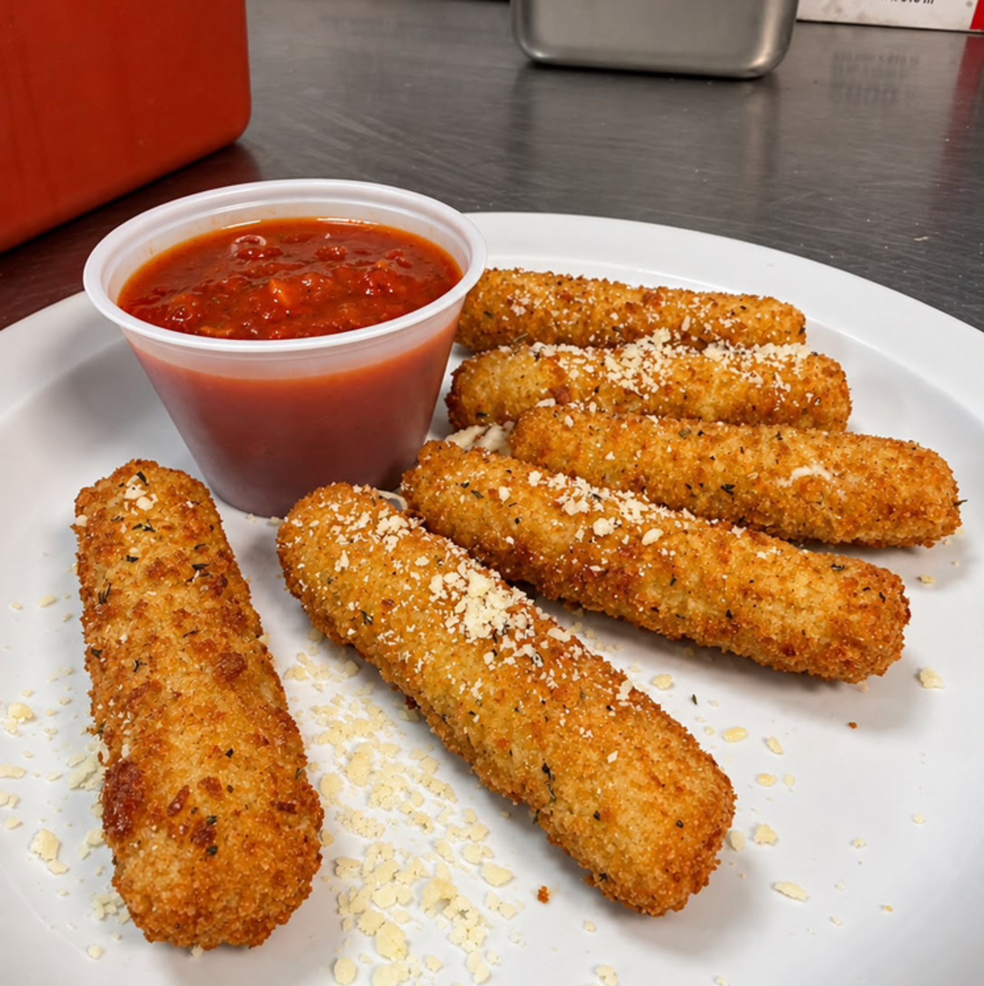 Mozzarella Sticks (6)