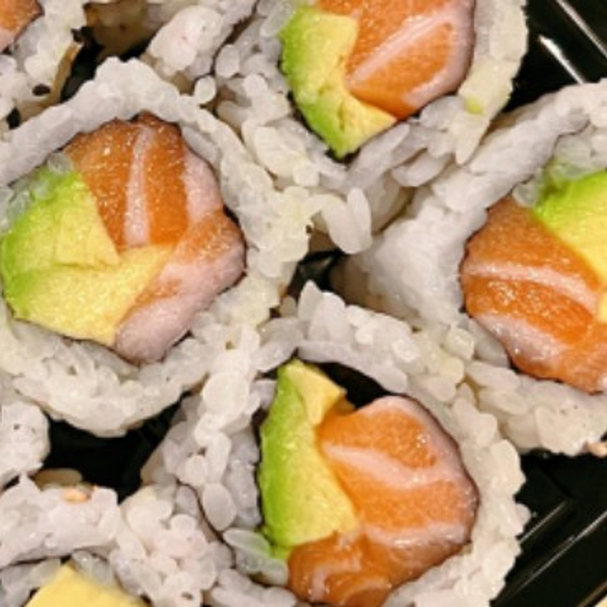 Salmon Avocado Roll
